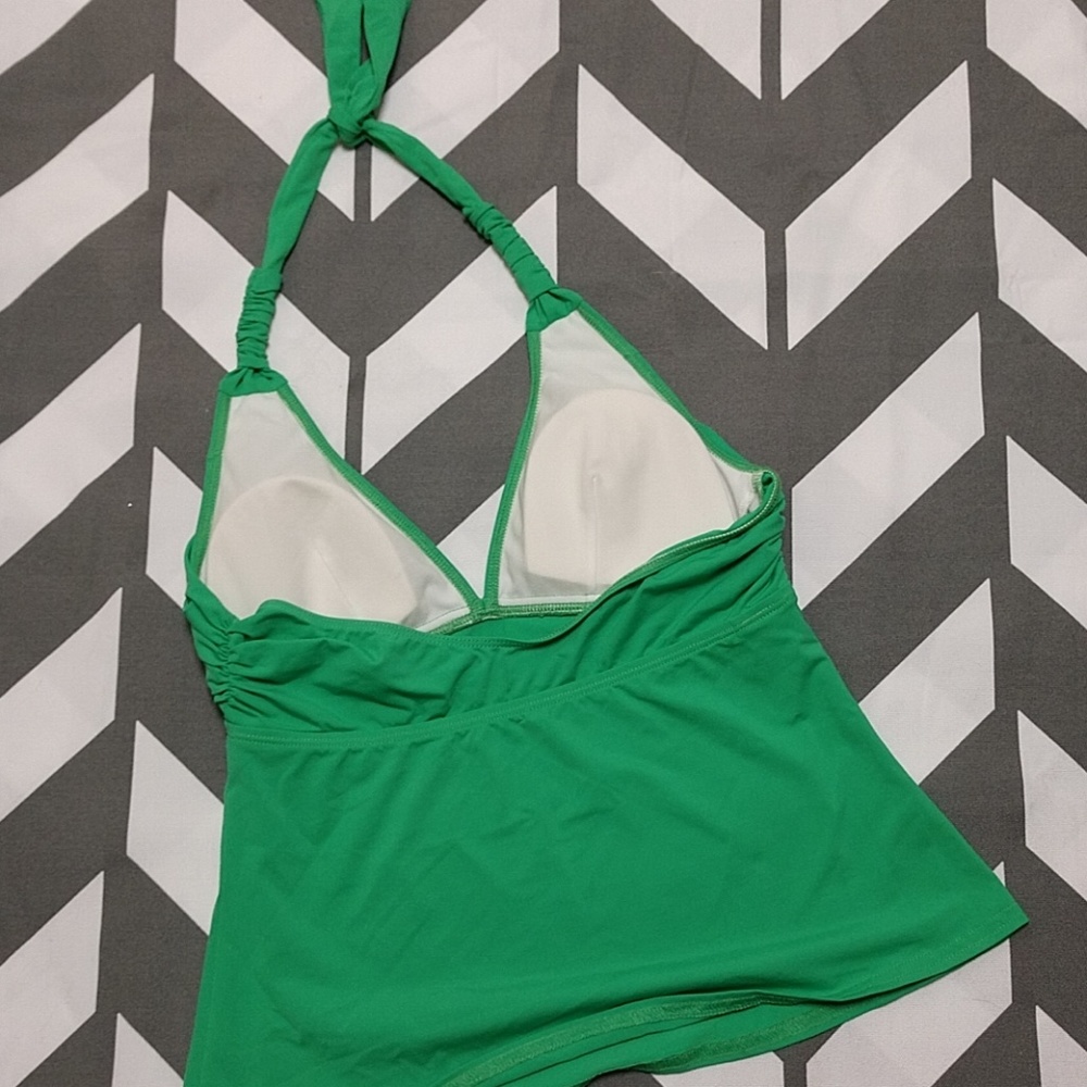 Kenneth Cole REACTION green swim tank - Picture 3 of 6